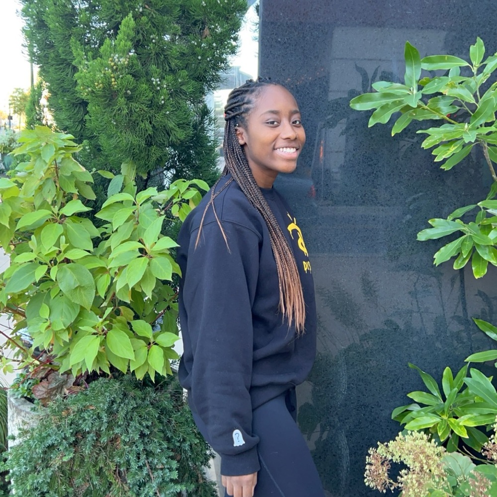 Meet your Posher, Victoria